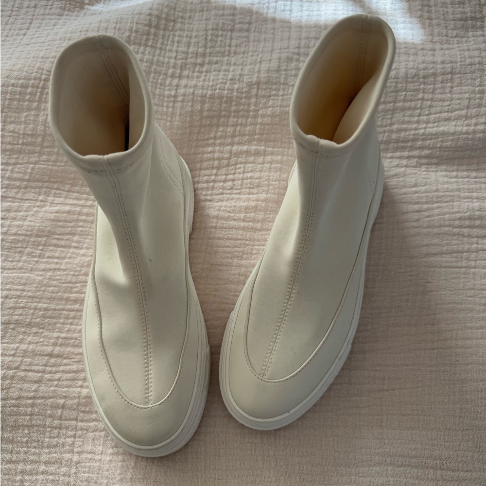 KHAITE Ludlow high top platform sneakers